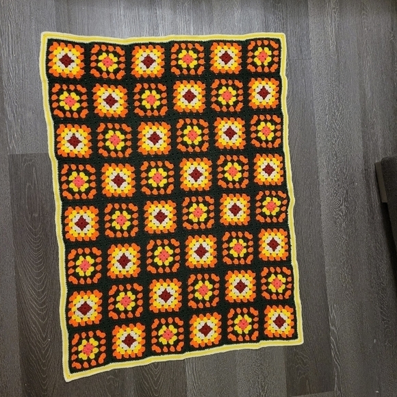 Afghan Hand Crochet Granny Square Blanket Throw Wool Yellow Orange Green - Picture 1 of 5